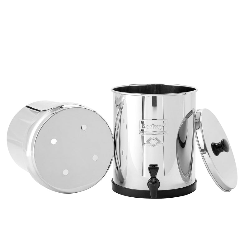 Big Berkey® System - 2.25 GallonBig Berkey® System - 2.25 Gallon lid taken off