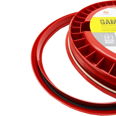 Gamma Seal Lid - Red (3.5 to 7.9 Gallon Bucket) zoomed on gasket